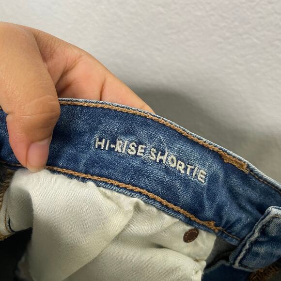 American Eagle Womens Shorts Size 8 Hi Rise Shortie Denim Blue Button Fly - Picture 4 of 14